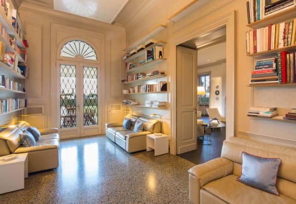 Salottino con accesso all'area colazione esterna - Villa del Cavaliere Berico