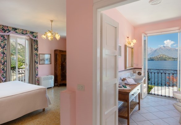 Camera matrimoniale con bagno en-suite - Villa Alba del Lario