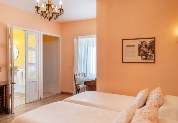 Camera matrimoniale con bagno en-suite - Villa Alba del Lario
