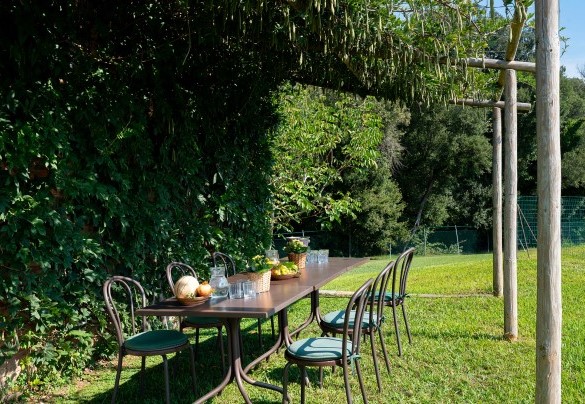 La pergola con zona soggiorno esterna - Villa del Poggio D'Oro