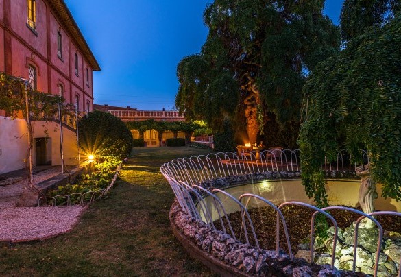 Back house with fountain - Villa delle Sophore