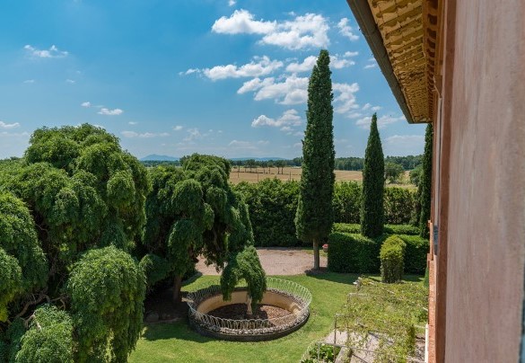 View from the house towards the garden - Villa delle Sophore