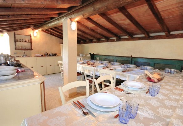 The open veranda in the pool area - Villa delle Sophore 