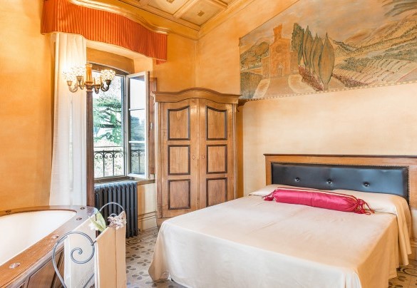 Double bedroom, with bathroom inside the room, on the first floor - Villa delle Sophore