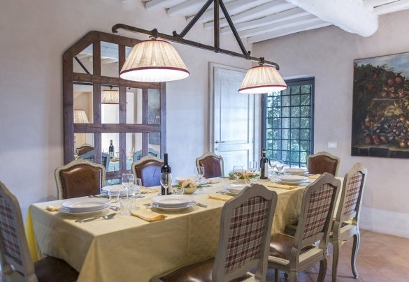 The entrance on the ground floor – Villa Delle Upupe 