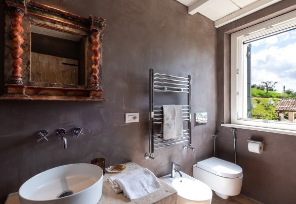 Bagno con doccia n.3 en-suite alla camera n.3 – Villa Dianella