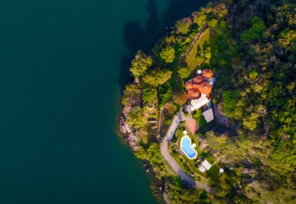 The splendid setting in which the villa is set – Villa Eden