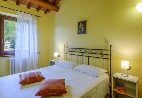 Double bedroom n. 3 on the first floor - Villa Emilianna