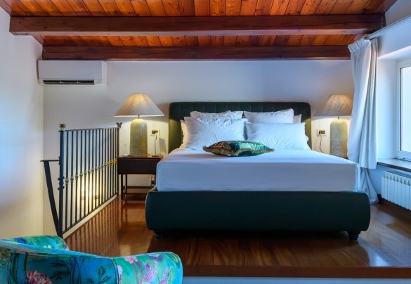 Double bedroom no.1 on the first floor – Villa Fiola