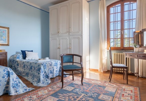 Twin bedroom (with joinable beds) n.5 on the first floor – Villa Fiorentini