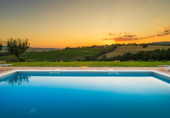 La piscina con vista panoramica - Villa Flaminia 