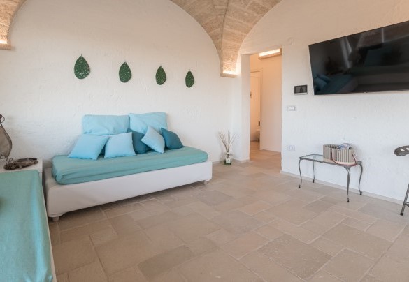 Sitting area with TV in the living area - Villa Gialonia