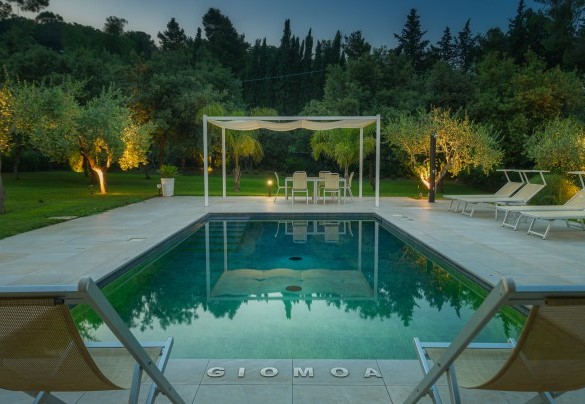 Construction that respects the nature - Villa Giomoa