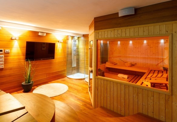 The spa area with a sauna - Villa Alais