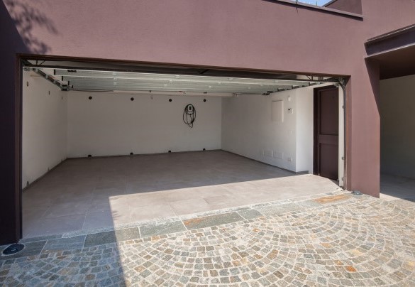 The garage has 2 parking spaces - Villa Grace