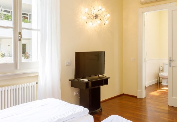 Camera doppia con letti unibili al primo piano – Villa Guidi