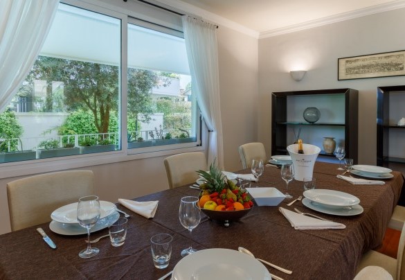 Zona pranzo al piano terra – Villa Guidi