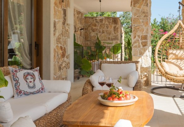 Area living esterna – Villa I Mori