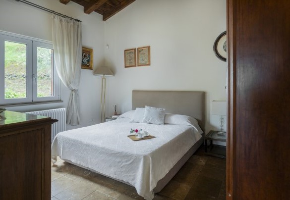 The double bedroom n.2 on the first floor - Villa Il Basto