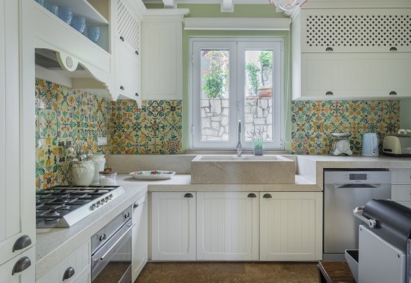 The kitchen - Villa Il Basto