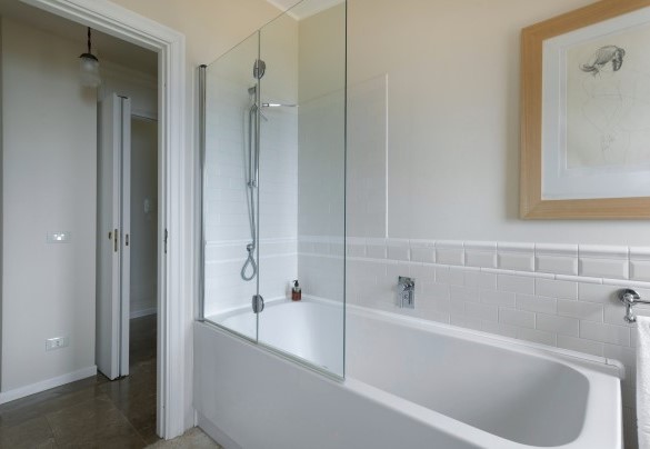 The bathroom n.2 on the first floor with bath - Villa Il Basto