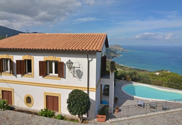 Vista dalla proprietà - Villa il Basto