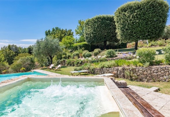 vasca idromassaggio non riscaldabile (3 x 3 m) - Villa Il Cedro