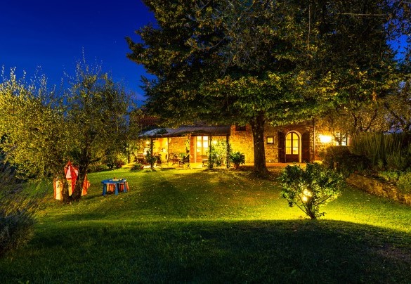 The beautiful villa at sunset - Villa Il Colle di Moriano  