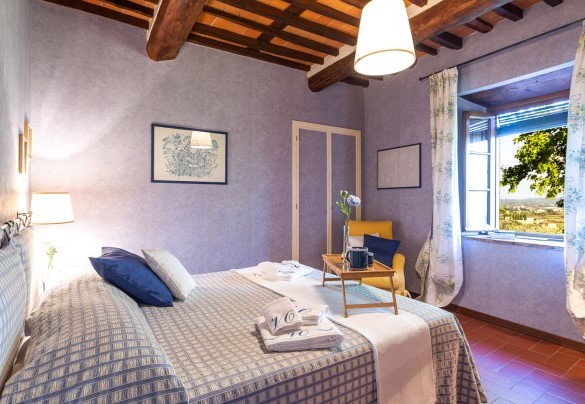 Double bedroom n.2 on the first floor - Villa Il Colle di Moriano