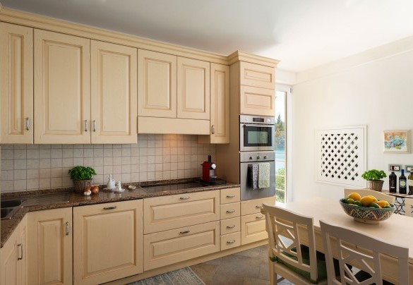 Cucina attrezzata (piano -3) - Villa Il Faro