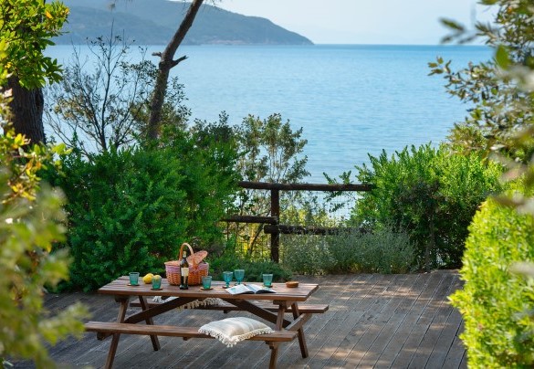 Area picnic nel giardino vista mare - Villa il Faro