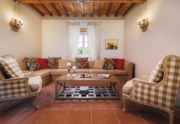 Salotto con comode sedute - Villa il Magnifico 