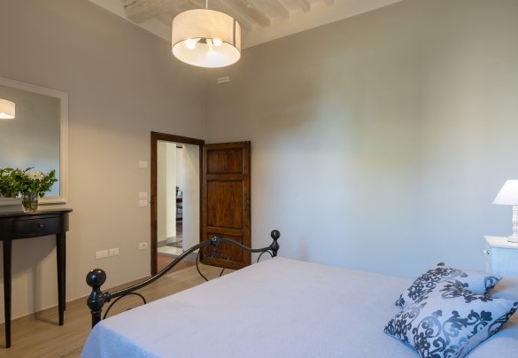 La camera matrimoniale al piano terra – Villa Il Pino