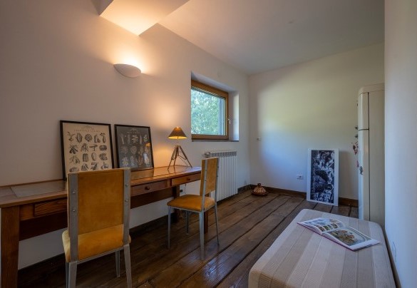Studio al piano terra con uscita in giardino – Villa il Ritiro