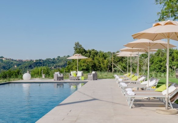 The equipped pool terrace - Villa Iole