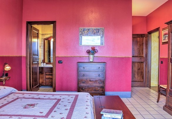 Camera matrimoniale n.1 con bagno en-suite  – Villa Ipazia 