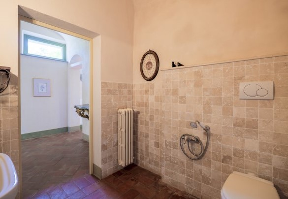 Guest bathroom on the ground floor - Villa Iside  