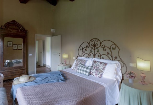 Double bedroom n.1 on the first floor - Villa Iside  