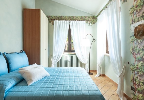 Double bedroom n. 1 on the first floor – Villa Isotta