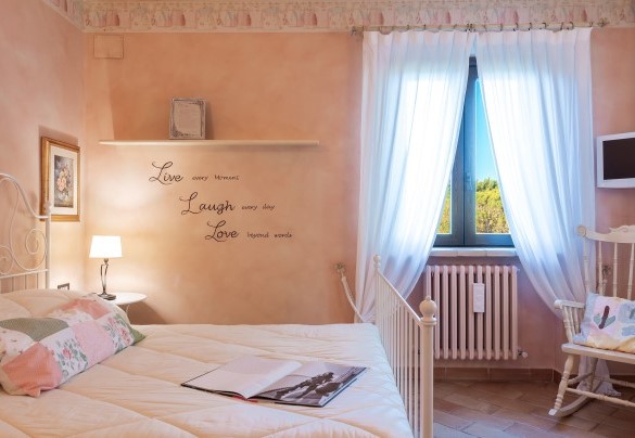 Double bedroom n. 2 on the first floor – Villa Isotta