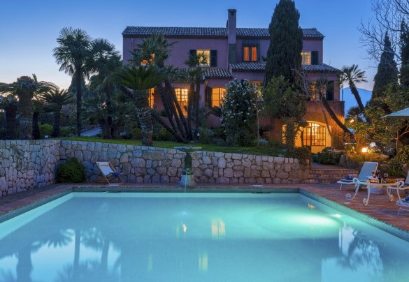 Once owned by the Lancaster family - Villa la Cicaliera