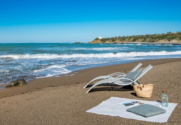 La spiaggia sotto casa ¬- Villa La Giara