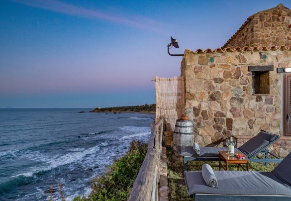 Il solarium con vista mare - Villa La Giara
