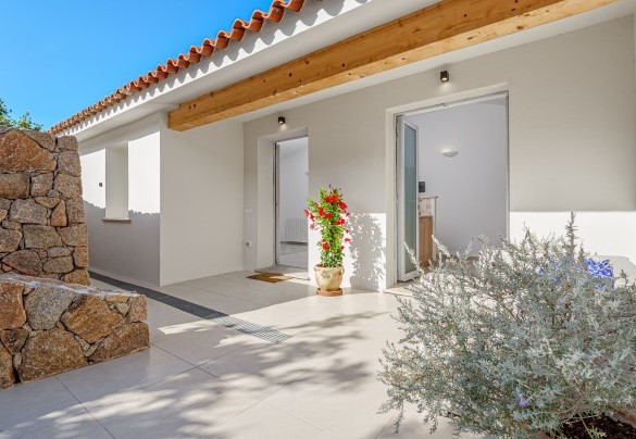 Entrance to the villa – Villa La Maddalena