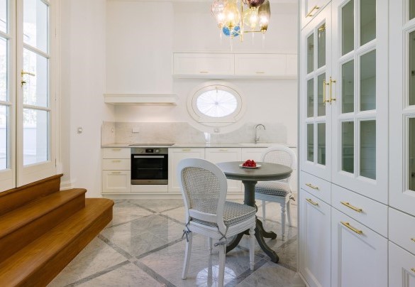 The stunning fully equipped kitchen - Villa La Perla Bianca