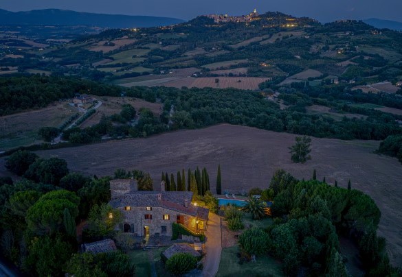 The property stands on a hill 253 metres above sea level with spectacular views - Villa La Pizzichina