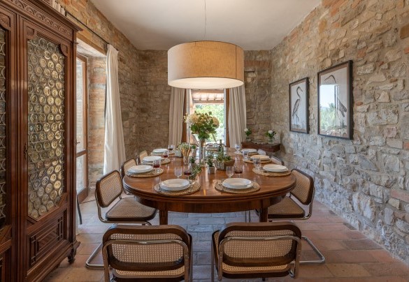 Open plan with dining area - Villa La Pizzichina