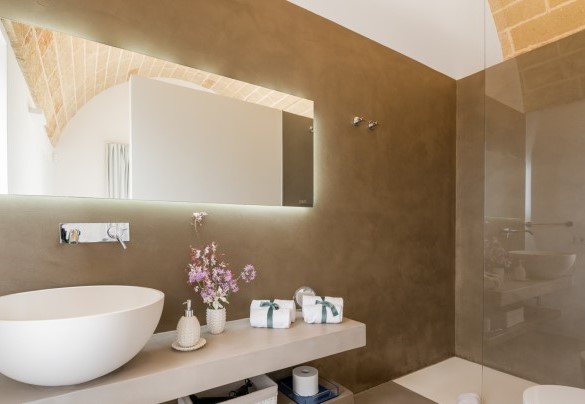 Bagno con doccia n.1, en suite alla camera matrimoniale n.1 - Villa La Pupazza