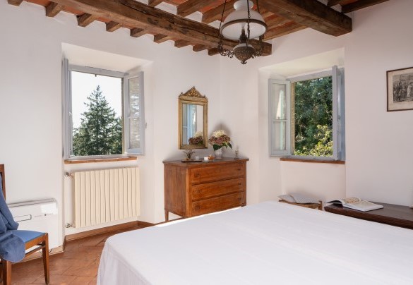 Camera matrimoniale n°2 al primo piano - Villa La Rassinata