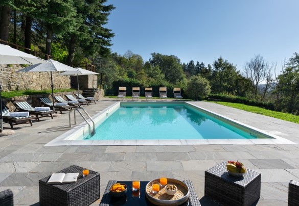 Vista sulla piscina - Villa La Rassinata